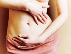 女性卵巢囊肿的四大症状